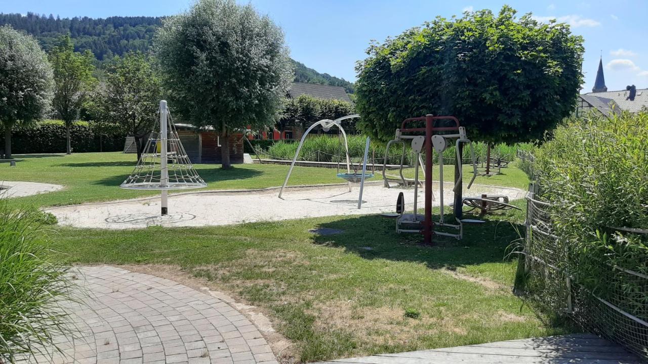 Ferienwohnungen Rurseeblick Einruhr Exterior foto