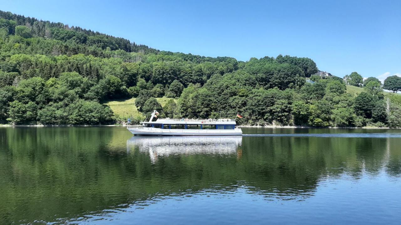 Ferienwohnungen Rurseeblick Einruhr Exterior foto